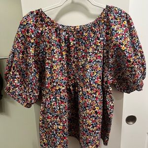 Old Navy Floral Print Peplum Top